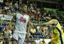 Reales vencen a los Metros y se colocan a un partido de la clasificación a los playoffs de la LNB
