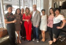 Deyanira Martínez pone en circulación el libro «Today’s Inspired Latina, Vl. 4» en The New York Times