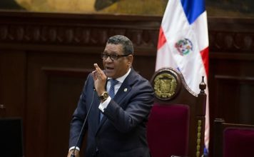 Entre insultos, sanantonios y otras bellezas, diputados interrumpen e irrespetan