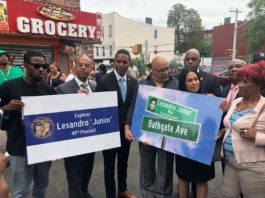 Lesandro “Junior” con calle del Bronx que llevara su nombre en su honor