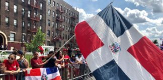 Dominicanos celebran “La Gran Parada del Bronx” en New York