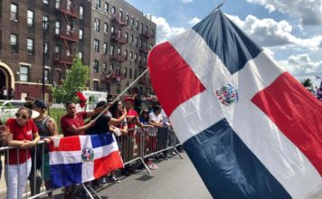 Dominicanos celebran “La Gran Parada del Bronx” en New York