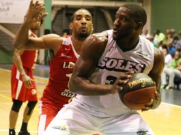 Soles obtienen séptima victoria tras derrotar a los Leones en campeonato de la LNB