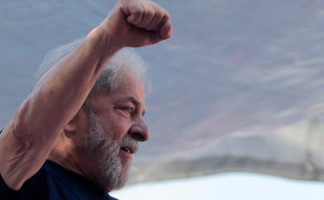 El juez ordena la liberación del expresidente brasileño Lula da Silva