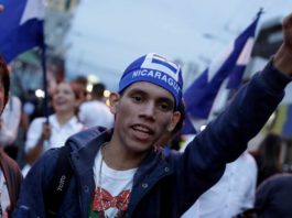 Nicaragua se echa a la calle para protestar contra Ortega