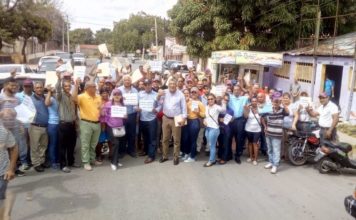 Miles de peledeístas se movilizaron este domingo en apoyo a Esfuerzo Concentrado
