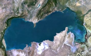 5 cosas que explican la importancia del mar Caspio, el mar interior más grande del mundo (y los 5 países que se repartirán sus riquezas)