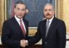 Presidente Danilo Medina recibe a ministro de Relaciones Exteriores de China, Wang Yi