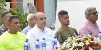 Senador Arístides Victoria Yeb entrega casa al atleta Bryan Almonte