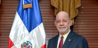 Muere el comunicador y diplomático César Medina