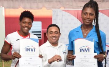 INVI entrega viviendas a Marileidy Paulino, Cándida Arias y ex atleta Wilary Guerrero