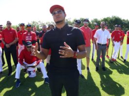 Escogido consiguió permisos de Beato y Martínez