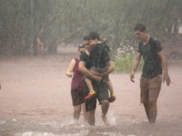 Onda tropical en el Canal del Viento provocará fuertes aguaceros durante todo el día