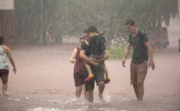 Onda tropical en el Canal del Viento provocará fuertes aguaceros durante todo el día
