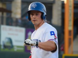 Leones contratan a Scott Heineman; sustituye a Kevin Cron