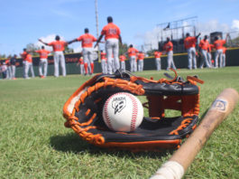 Toros reiteran llamado a entrenamientos de pretemporada