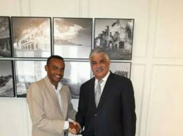 Director ejecutivo de ALCODEP firma acuerdo con la Cancillería General de la República