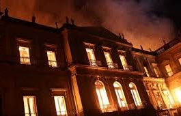 Pérdidas millonarias deja el incendio en el Museo Nacional Rio de Janeiro