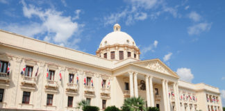 Danilo Medina se solidariza con Donald Trump y residentes en Carolina del Norte y del Sur, ante daños causados por huracán Florence