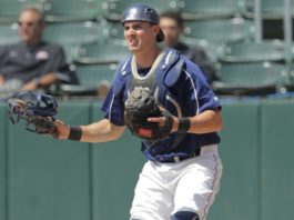 Receptor Bossart sustituye a Greiner como refuerzo del Escogido