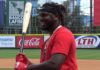 Franmil Reyes se prepara para debutar con el Escogido