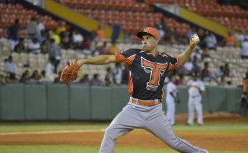 Valdés tira blanqueada a las Águilas para guiar triunfo de los Toros