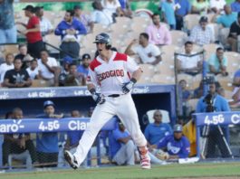 Escogido vence al Licey por tercera ocasión en la temporada