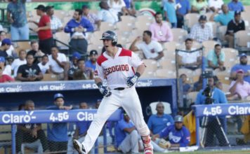 Escogido vence al Licey por tercera ocasión en la temporada