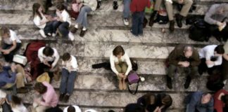 5 hallazgos sorprendentes sobre la soledad y las personas que se sienten solas