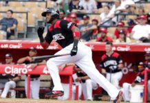 Escogido extiende racha y empata en primer lugar