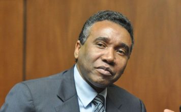 Senador Félix Bautista desmiente alegado fraude y demanda en su contra