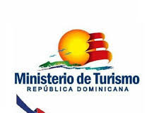 Agencias de Viaje y Turismo realizan jornada profesional para garantizar crecimiento en la industria