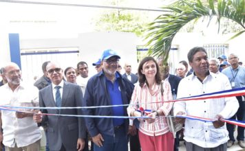 INAPA entrega varias obras en regiones Sur y Este del país