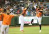 Toros remontan y vencen a las Estrellas