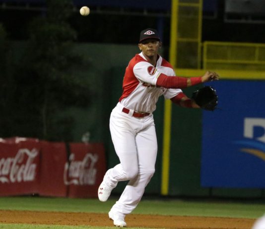 Erik González se integra a la selección de RD en lugar de Jeremy Peña