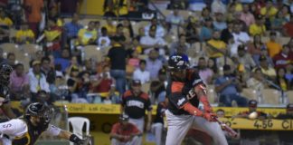 Con HR de Reyes, Leones vencen a las Águilas en Santiago
