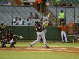 Gigantes vencen a los Toros en entradas extras