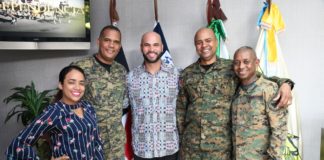 Beisbolista Albert Pujols realiza visita a la EGEMERD