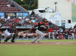 Escogido aplasta a los Gigantes y permanece en primer lugar