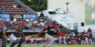 Escogido aplasta a los Gigantes y permanece en primer lugar