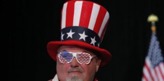 Los demócratas arrebatan el control de la Cámara de Representantes a los republicanos en Estados Unidos