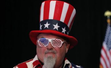 Los demócratas arrebatan el control de la Cámara de Representantes a los republicanos en Estados Unidos