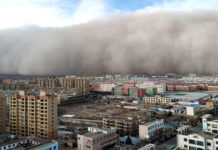 Una tormenta de arena ‘se traga’ una ciudad China en cuestión de minutos