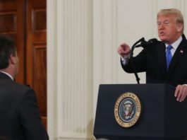 CNN demanda al presidente Trump y a varios funcionarios de la Casa Blanca por suspender pase del corresponsal Jim Acosta