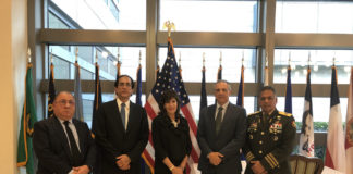 Ministros firman libro condolencias por fallecimiento George H. W. Bush en nombre del gobierno dominicano