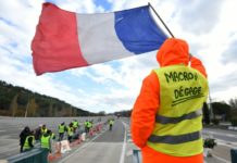 Francia espera ansiosa discurso de Macron para intentar salir de crisis de «chalecos amarillos»