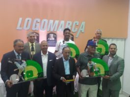 Cuatro grandes dominicanos del béisbol son reconocidos por Logomarca