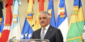 Canciller Miguel Vargas anuncia Bahamas liberará a 45 pescadores dominicanos