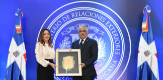 MIREX reconoce a arqueóloga dominicana Kathleen Martínez