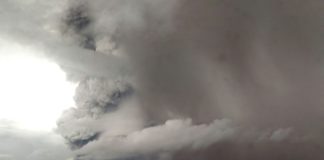 Indonesia eleva el nivel de alerta por el volcán causante del tsunami